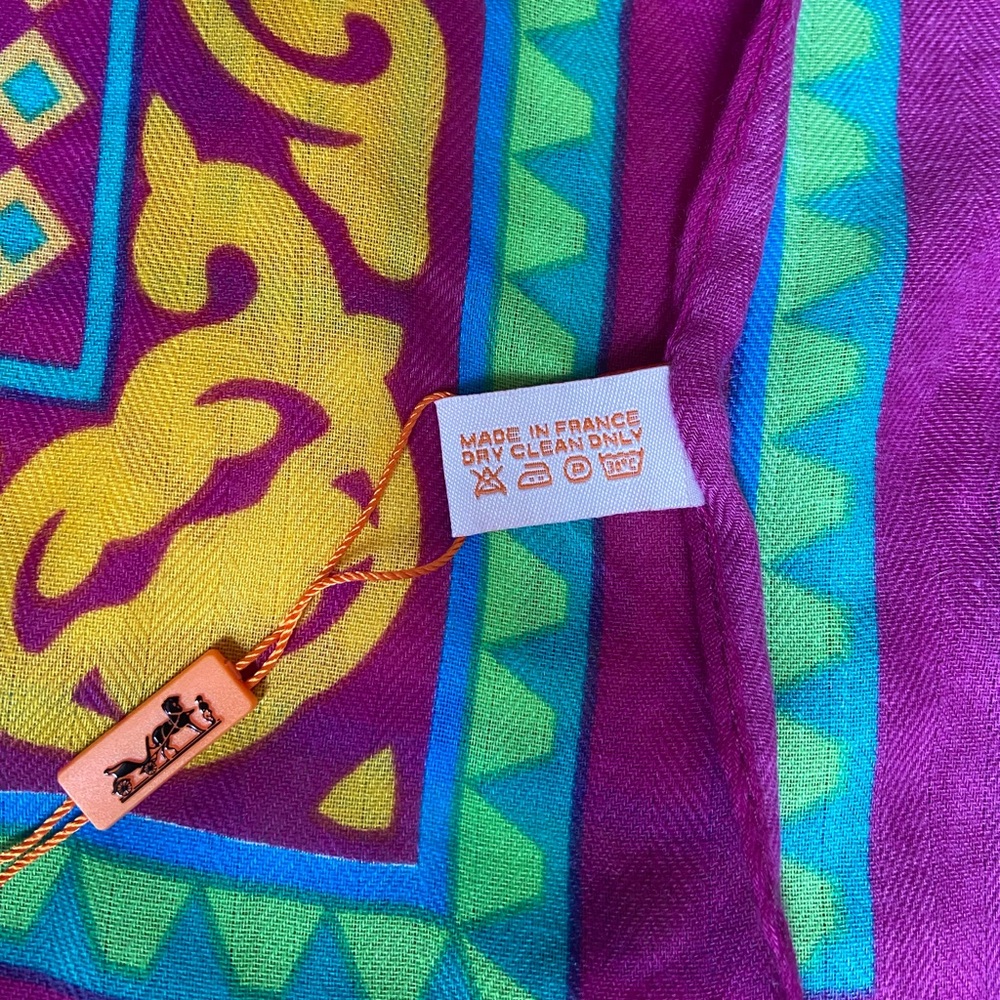 NWT Hermes Multi Colored Patterned Scarf - Picture 3 of 5